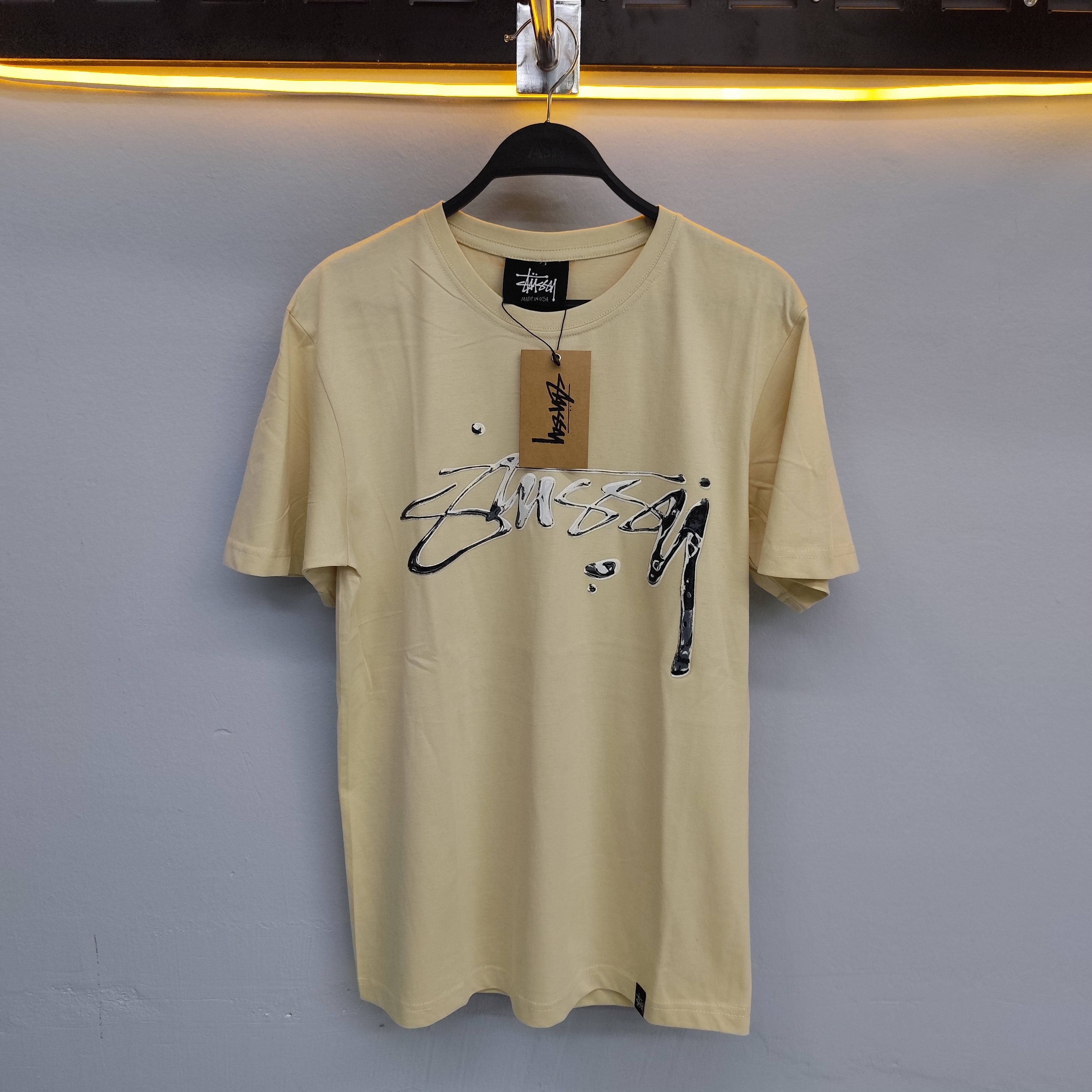 Polera Stussy
